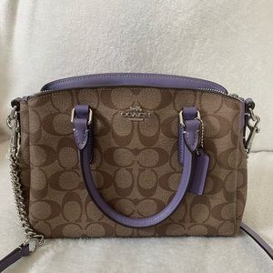 COACH purse and wristlet BRAND NEW never used tags still on!